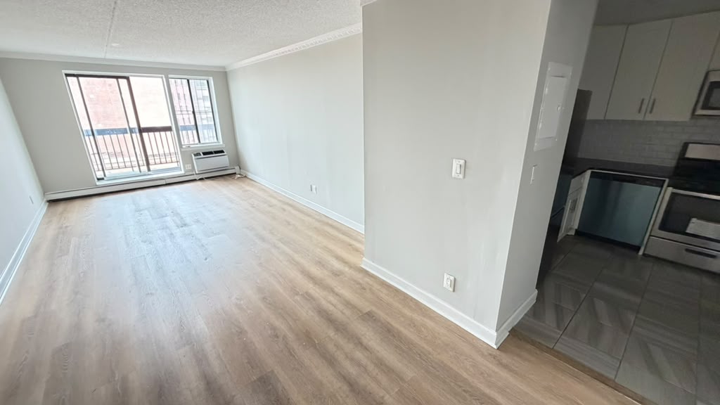 Apartment 34th Avenue Queens, NY 11354, MLS-RD5735-9