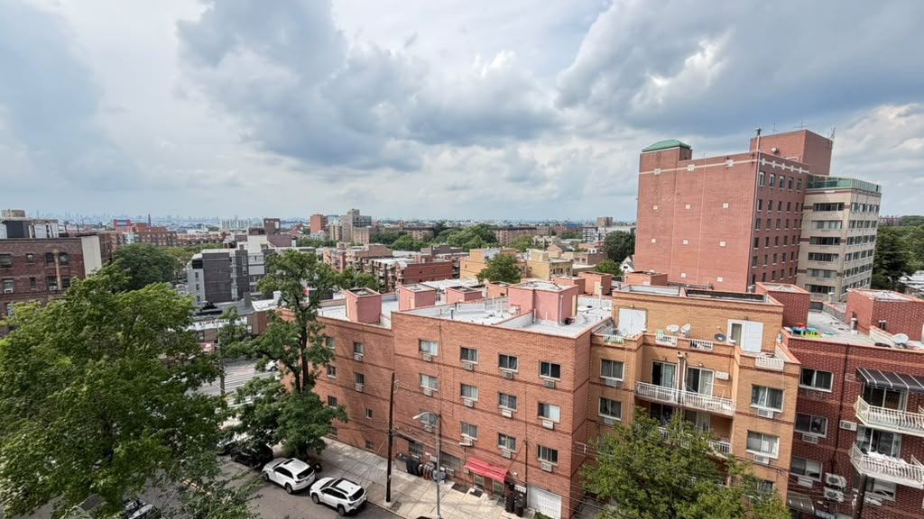 Apartment 34th Avenue Queens, NY 11354, MLS-RD5735-18