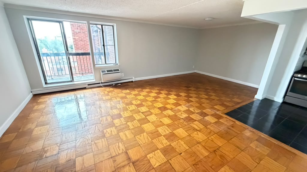 Apartment 34th Avenue Queens, NY 11354, MLS-RD5736-4