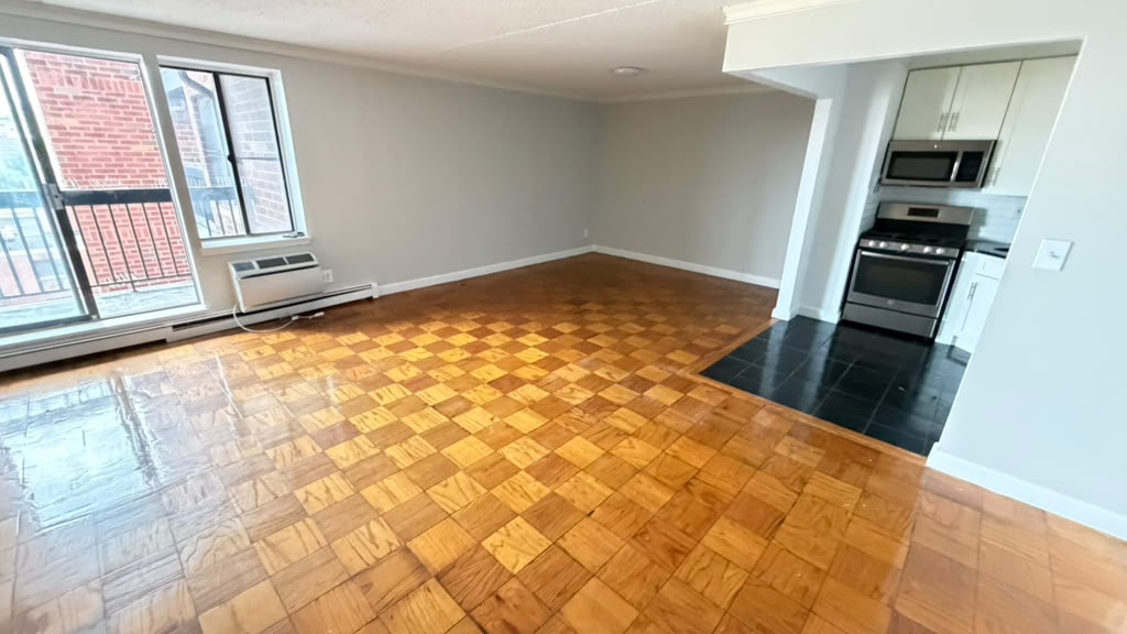 Apartment 34th Avenue Queens, NY 11354, MLS-RD5736-5