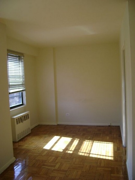 Apartment 67th Avenue  Queens, NY 11374, MLS-RD5747-2