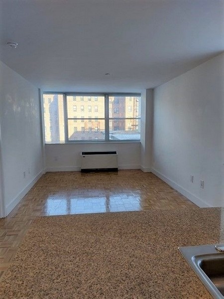 Apartment Queens Blvd Queens, NY 11374, MLS-RD5750-4