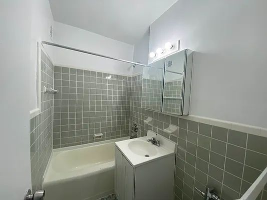 Apartment 67th Drive Queens, NY 11375, MLS-RD5752-4