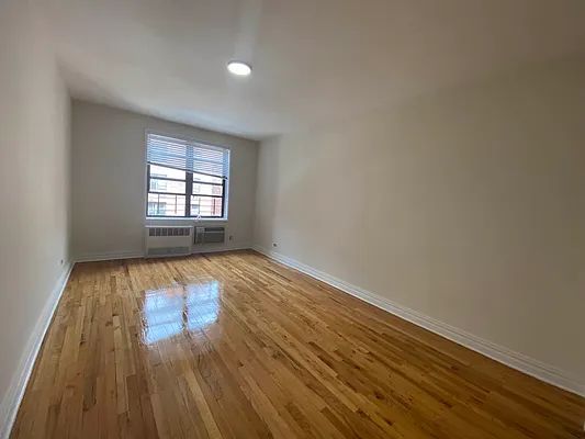 Apartment 67th Drive Queens, NY 11375, MLS-RD5752-8