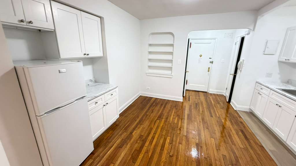 Apartment 63rd Drive Queens, NY 11374, MLS-RD5754-6