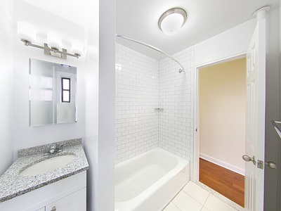 Apartment Crescent Street Queens, NY 11106, MLS-RD5762-12