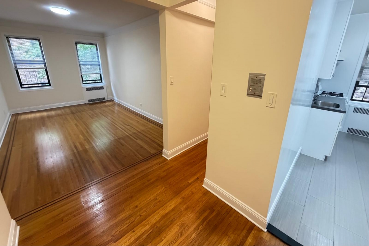 Apartment 167th Street Queens, NY 11358, MLS-RD5767-8