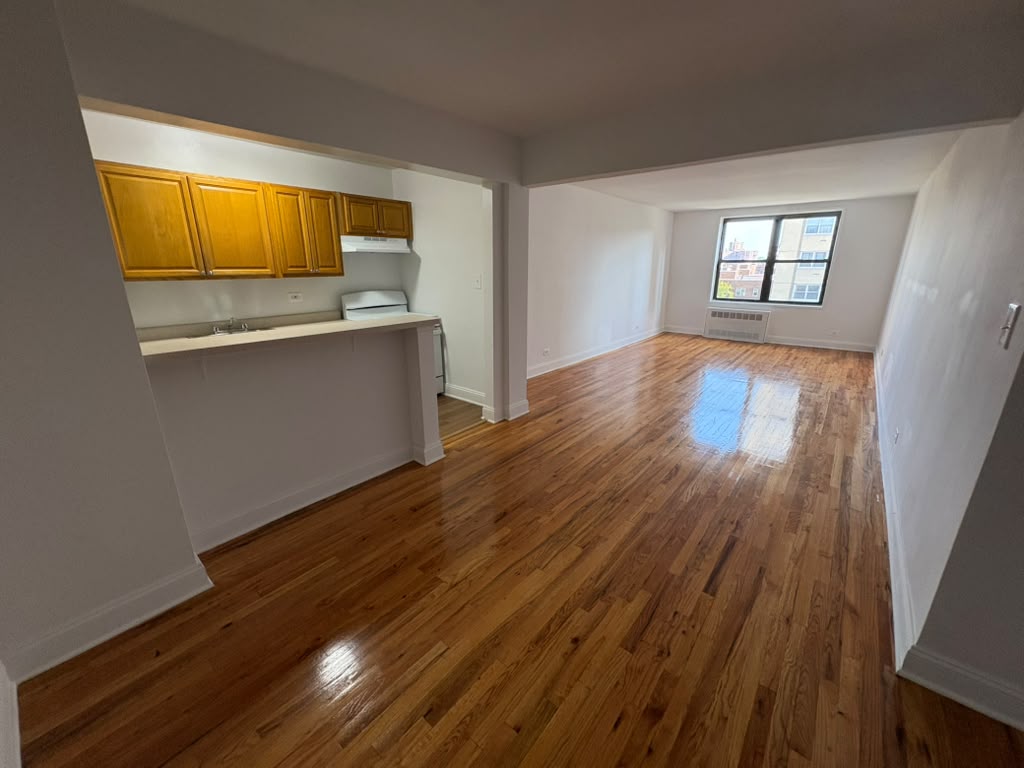 Apartment 103rd Street  Queens, NY 11375, MLS-RD5768-2