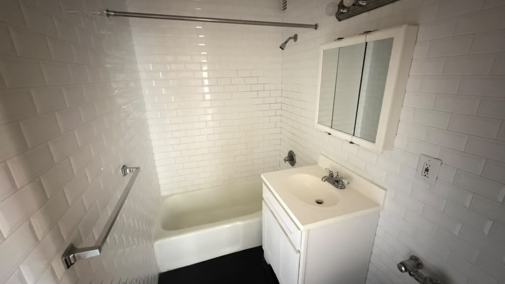 Apartment 98th Place Queens, NY 11374, MLS-RD5770-19