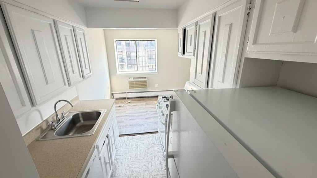 Apartment 98th Place Queens, NY 11374, MLS-RD5772-10