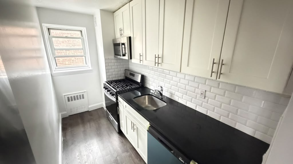 Apartment 118th Street Queens, NY 11415, MLS-RD5781-2