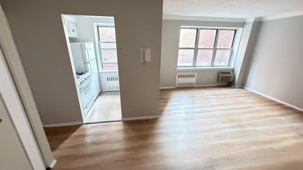 Apartment 118th Street Queens, NY 11415, MLS-RD5782-15