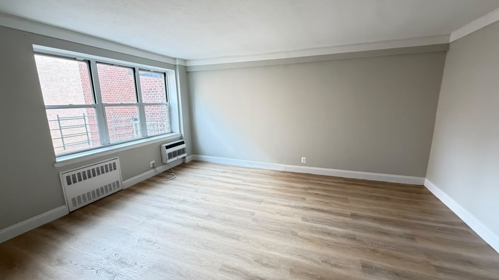 Apartment 118th Street Queens, NY 11415, MLS-RD5783-16