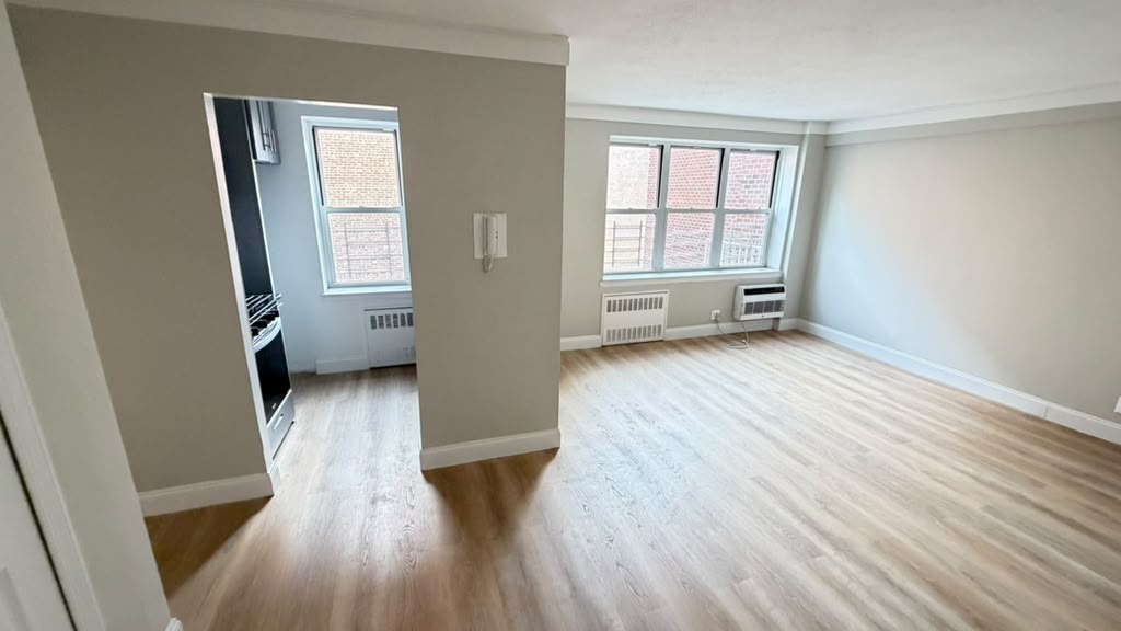 Apartment 118th Street  Queens, NY 11415, MLS-RD5783-20