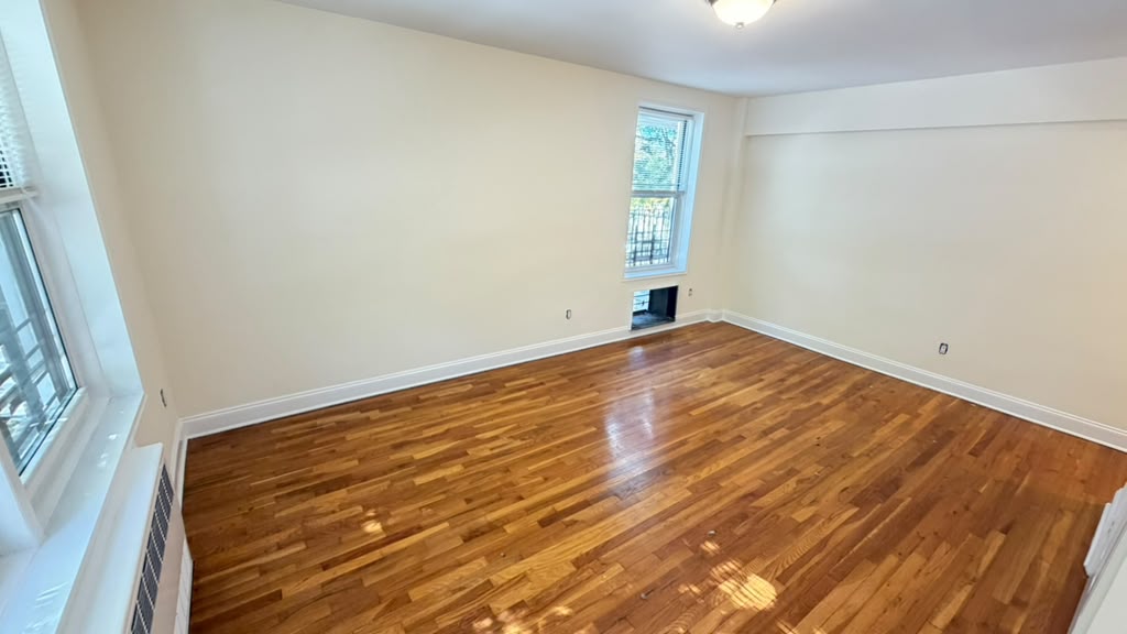 Apartment 150th Street Queens, NY 11367, MLS-RD5786-14
