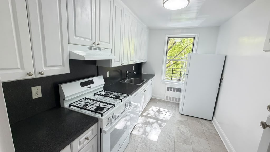 Apartment 150th Street Queens, NY 11367, MLS-RD5787-3