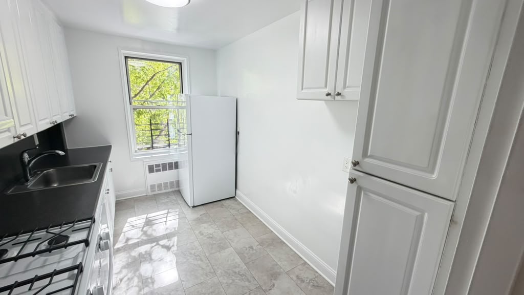 Apartment 150th Street Queens, NY 11367, MLS-RD5787-6