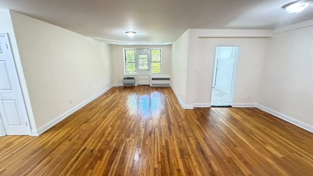 Apartment 150th Street Queens, NY 11367, MLS-RD5787-11