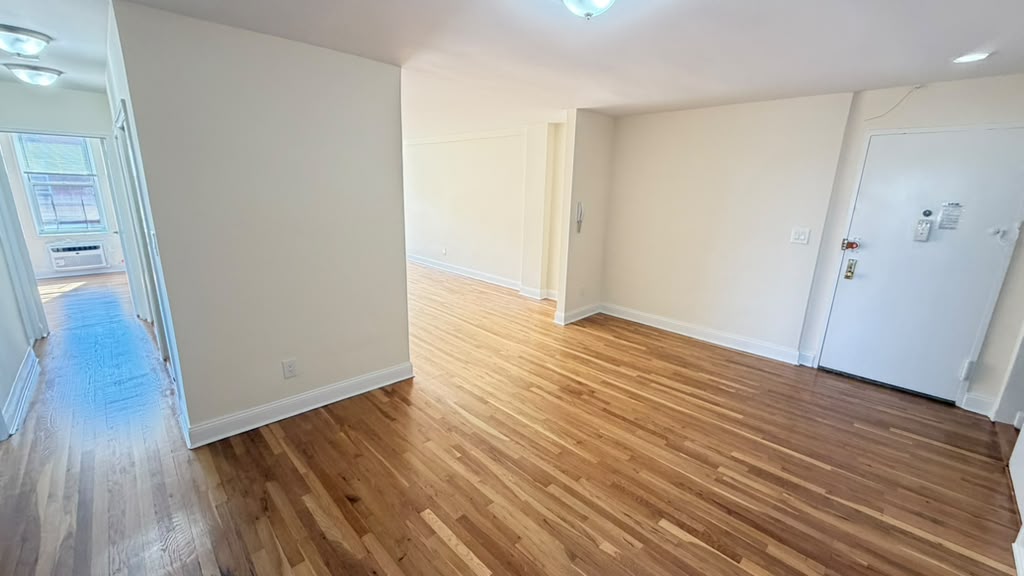 Apartment 150th Street Queens, NY 11367, MLS-RD5788-14