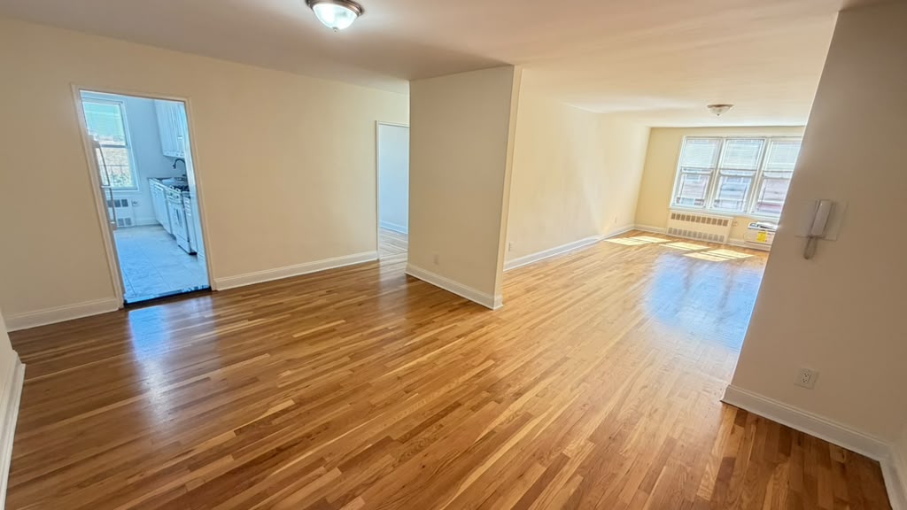 Apartment 150th Street Queens, NY 11367, MLS-RD5788-16