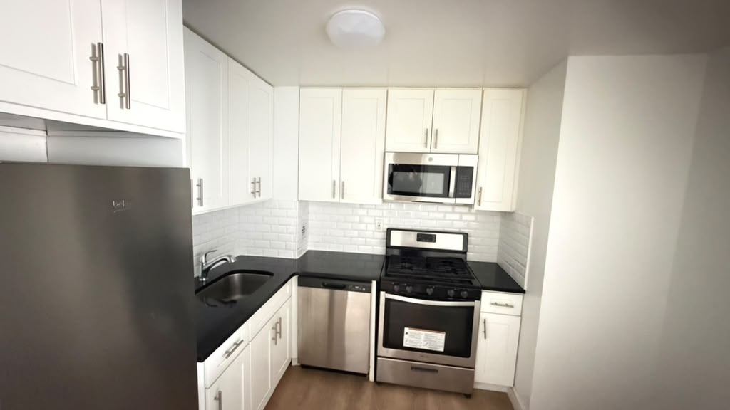 Apartment 98th Place  Queens, NY 11374, MLS-RD5790-2