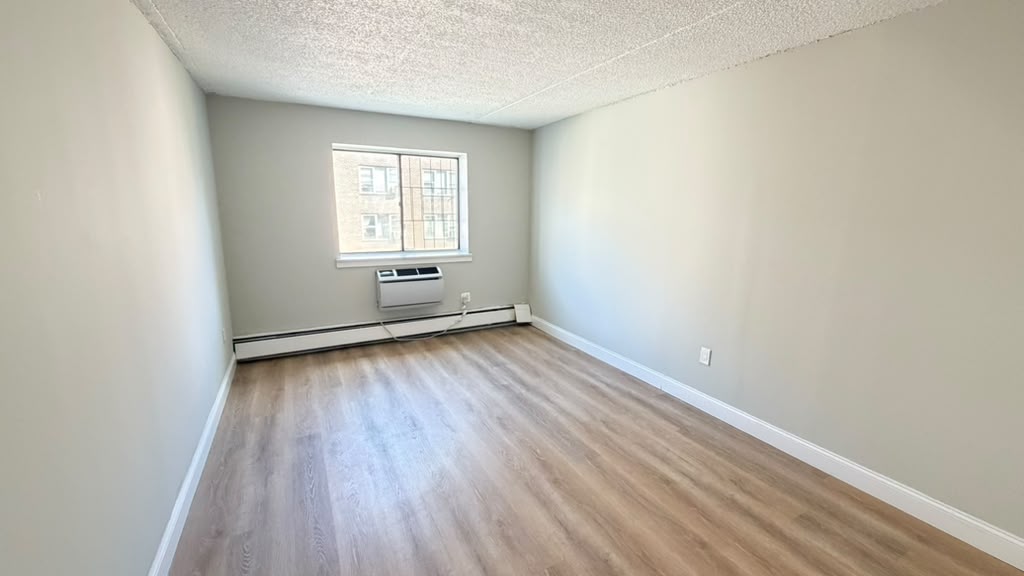 Apartment 98th Place  Queens, NY 11374, MLS-RD5790-17