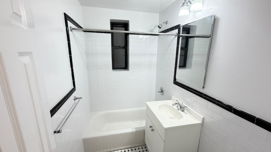 Apartment 77th Street Queens, NY 11372, MLS-RD5792-11