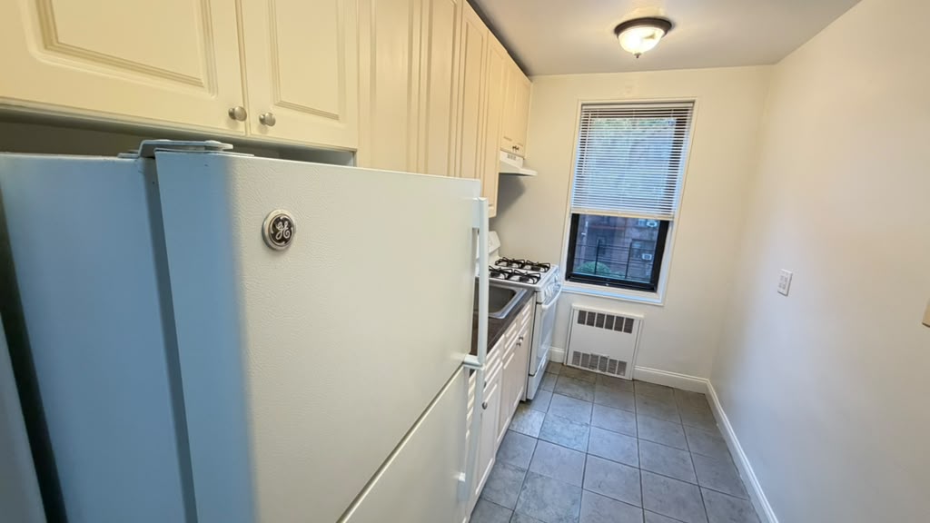 Apartment 77th Street Queens, NY 11372, MLS-RD5793-2