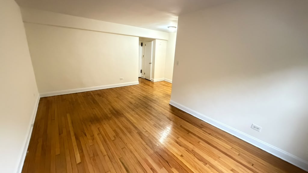 Apartment 77th Street  Queens, NY 11372, MLS-RD5793-20
