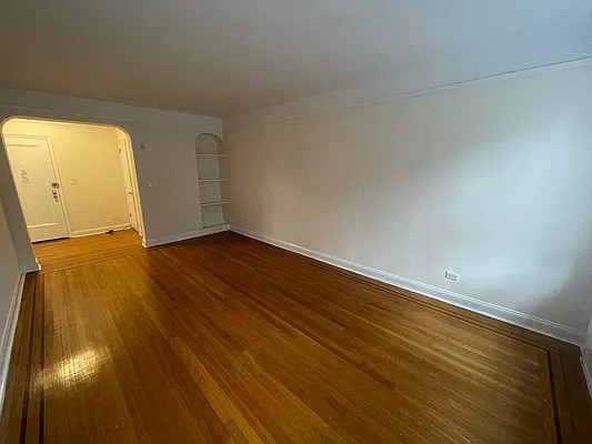 Apartment 77th Street  Queens, NY 11372, MLS-RD5794-3