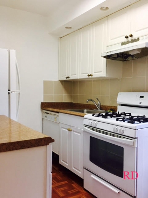 Apartment Yellowstone Blvd  Queens, NY 11375, MLS-RD1041-5
