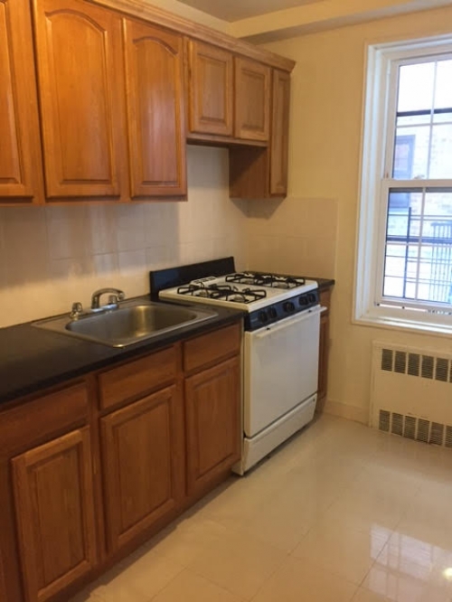 Apartment Burden Crescent  Queens, NY 11435, MLS-RD1062-2
