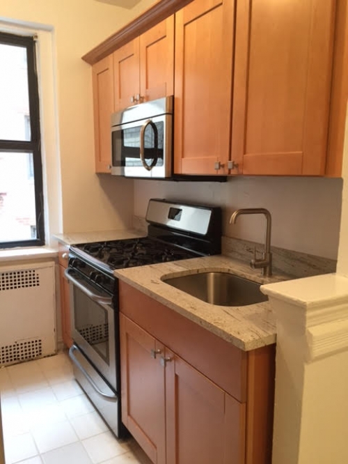 Apartment Booth Street  Queens, NY 11374, MLS-RD1065-2