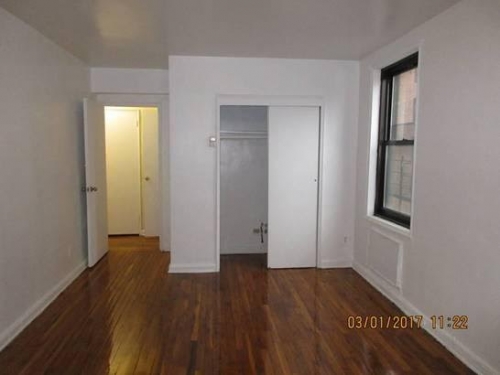 Apartment Sanford Avenue  Queens, NY 11375, MLS-RD1067-6