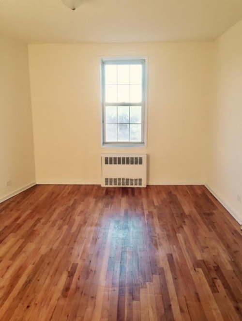 Apartment Woodhaven Blvd  Queens, NY 11374, MLS-RD1074-2