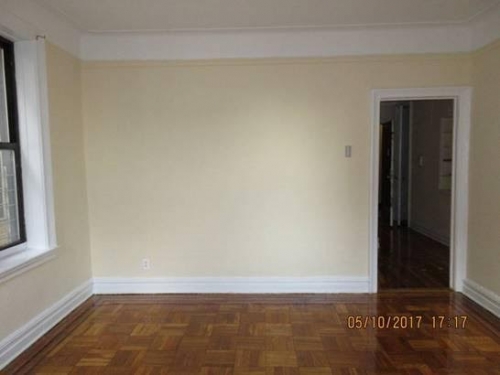 Apartment Forest Parkway  Queens, NY 11421, MLS-RD1088-3