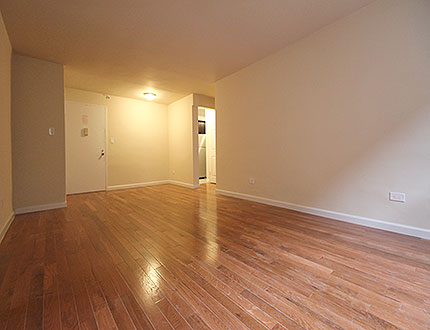 Apartment Parsons Boulevard  Queens, NY 11354, MLS-RD1098-5