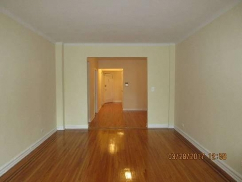 Apartment 34th Ave  Queens, NY 11372, MLS-RD1231-2