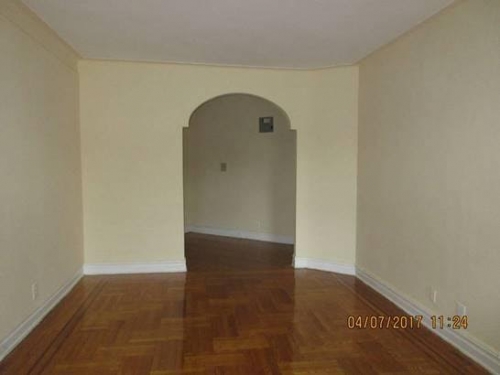 Apartment 44th Street  Queens, NY 11104, MLS-RD1321-3