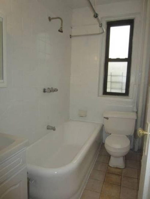 Apartment 147th Street  Queens, NY 11354, MLS-RD1339-6