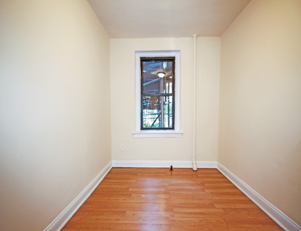 Apartment 80th Street  Queens, NY 11372, MLS-RD1409-6