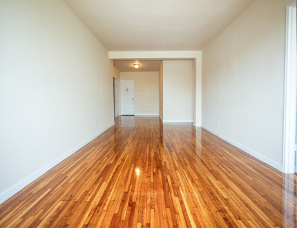 Apartment Whitney Ave  Queens, NY 11373, MLS-RD1412-3