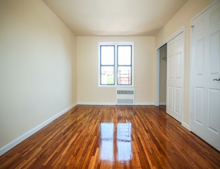 Apartment Whitney Ave  Queens, NY 11373, MLS-RD1412-4