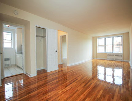 Apartment 35th Avenue  Queens, NY 11354, MLS-RD1413-3