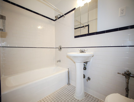 Apartment 35th Avenue  Queens, NY 11354, MLS-RD1414-3