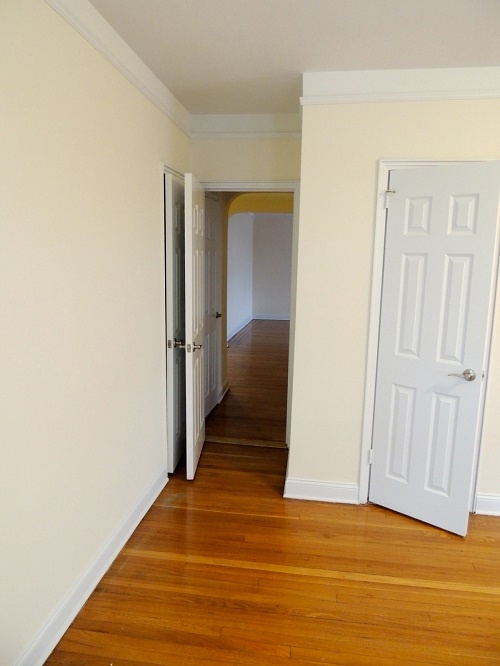 Apartment Wexford Terrace  Queens, NY 11432, MLS-RD1567-3