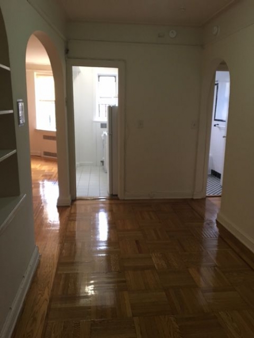 Apartment 72nd Avenue  Queens, NY 11375, MLS-RD1601-4