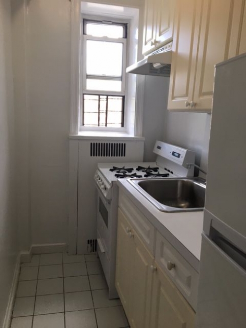 Apartment 72nd Avenue  Queens, NY 11375, MLS-RD1604-3