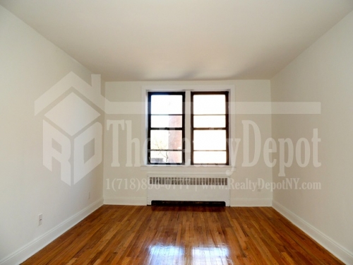 Apartment 113th Street  Queens, NY 11375, MLS-RD880-5