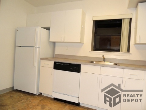 Apartment 44th Street  Queens, NY 11104, MLS-RD939-2